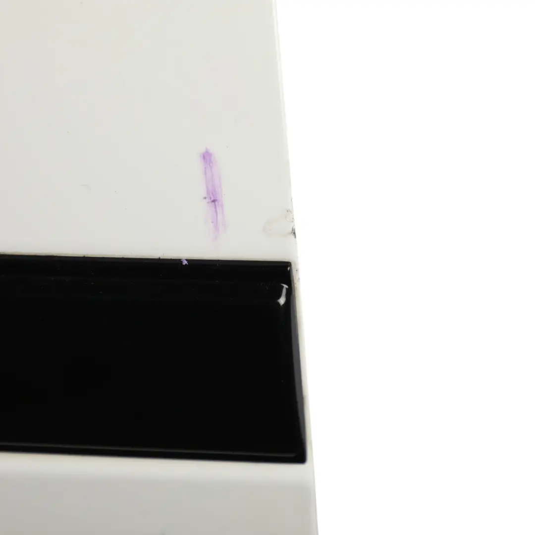 Range Rover Evoque L538 Front Door Right O/S Fuji White - 867 - SKU LR028552-FWH - Part number LR028552