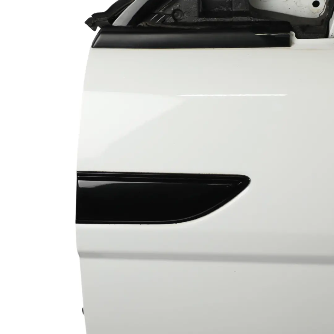 Door Front Left N/S Fuji White - 867 to Range Rover Evoque L538 with Part number LR028553 Range Rover Evoque L538 Door Front Left N/S Fuji White - 867 - SKU LR028553-FWH - Part number LR028553
