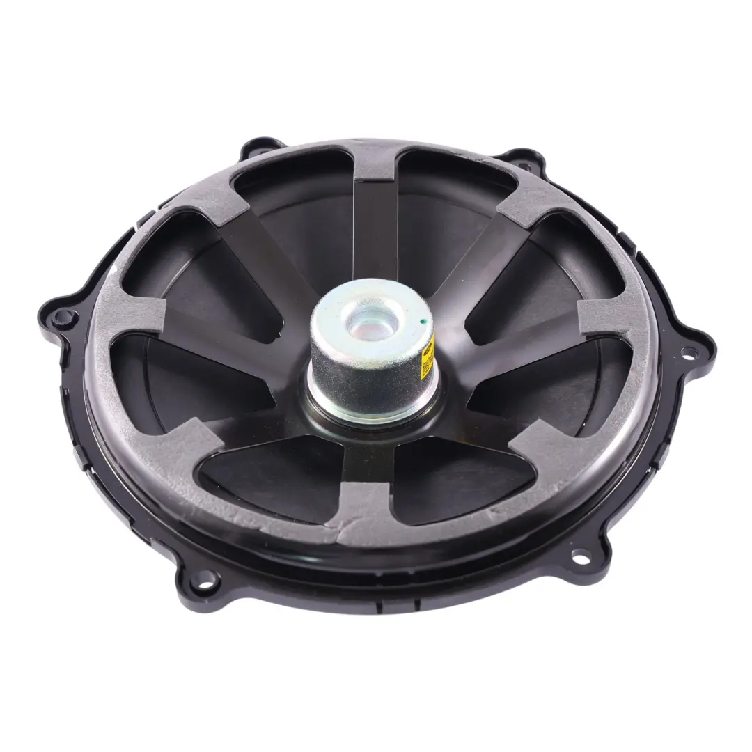 Harman Kardon Tailgate Subwoofer Speaker Unit BH2218808CA to Range Rover Sport L320 with Part number LR029722 Range Rover Sport L320 Harman Kardon Tailgate Subwoofer Speaker Unit BH2218808CA - SKU LR029722-1 - Part number LR029722