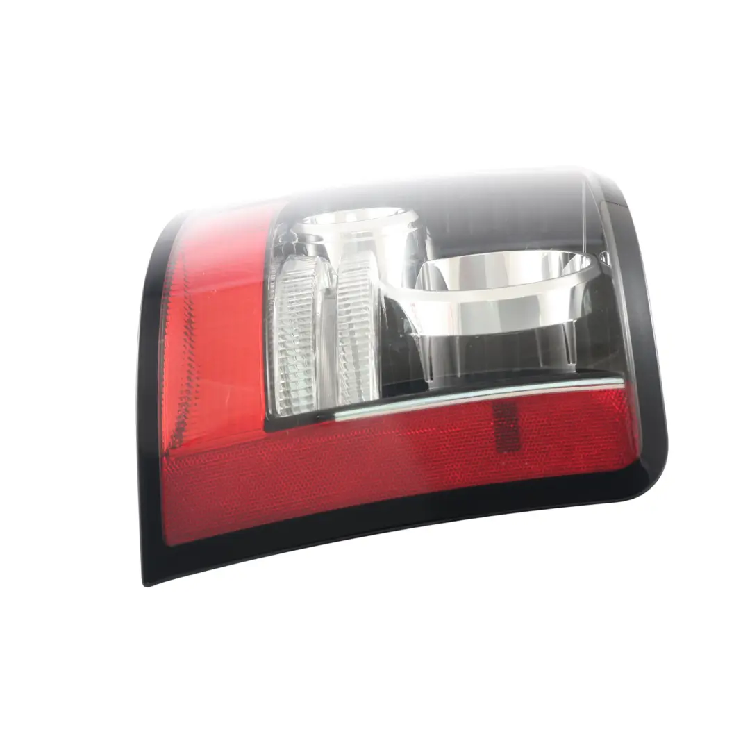 Land Rover Range Rover Sport L320 Feu Arrière Droit LED CH32-13404-AD - SKU LR030220 - Numéro de pièce LR030220
