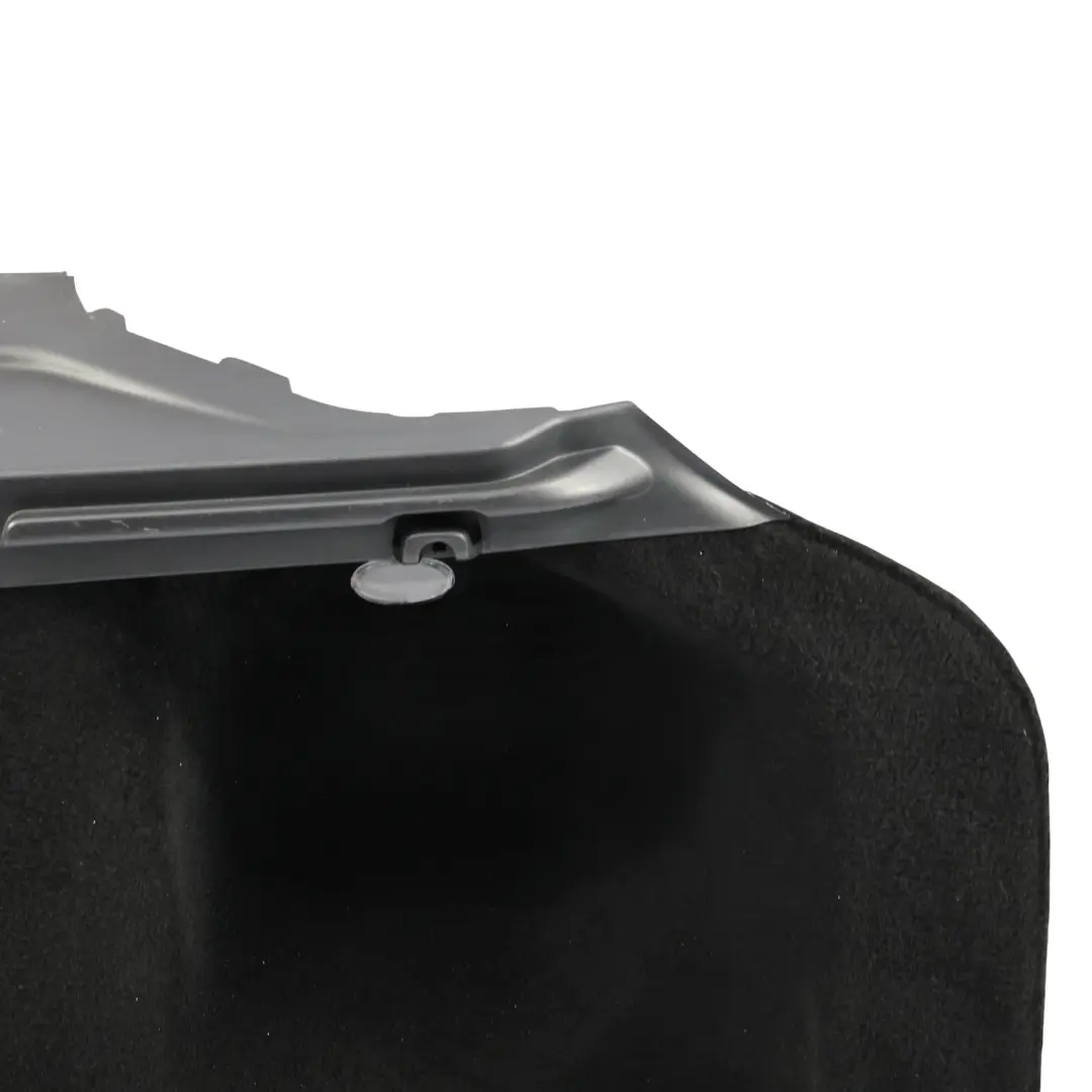 Moldura Lateral Maletero Derecha BJ32-45430-ET para Range Rover Evoque L538 con número de pieza LR041472 Range Rover Evoque L538 Moldura Lateral Maletero Derecha BJ32-45430-ET - SKU LR041472 - Número de pieza LR041472