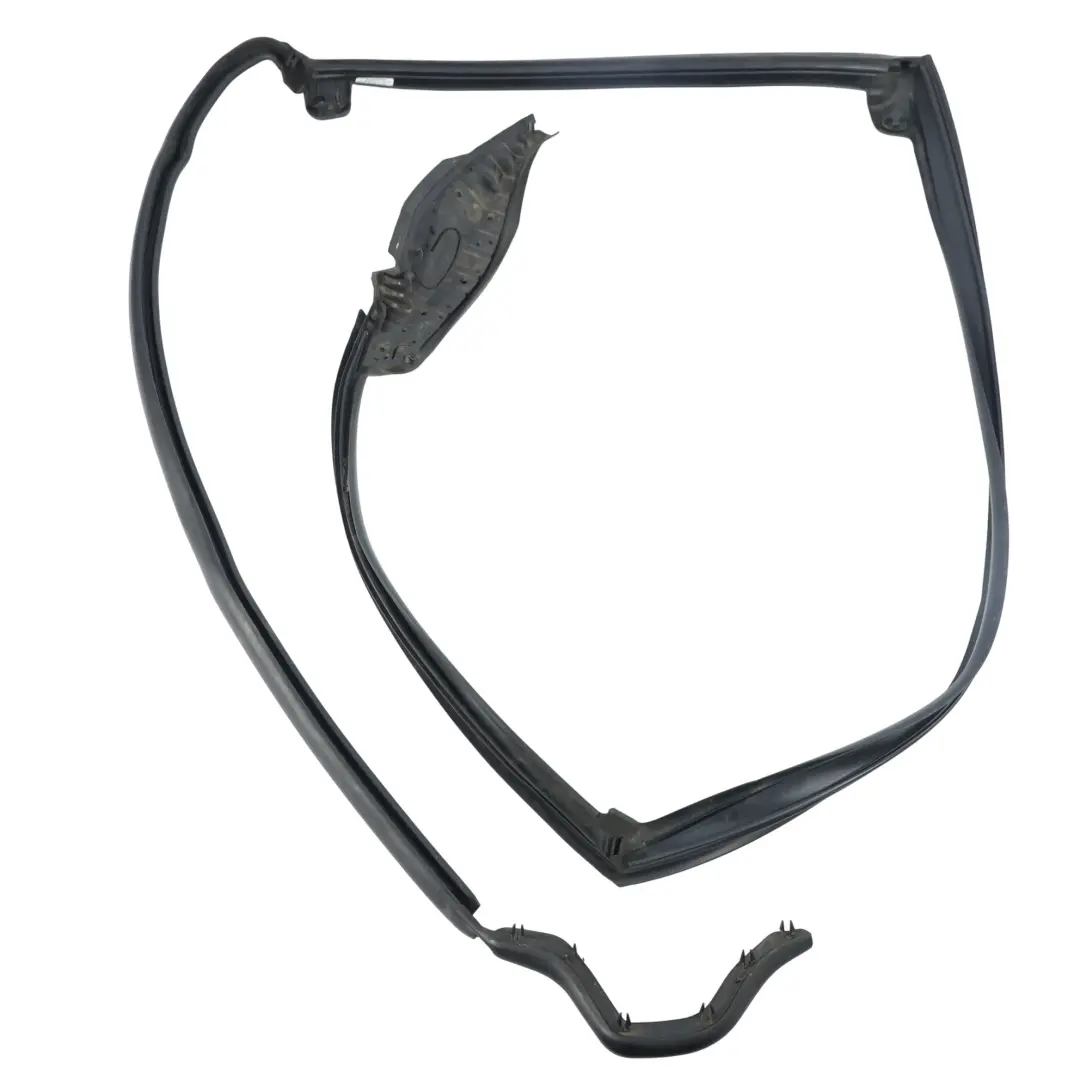 Land Rover Range Rover Sport L494 Joint Cadre Vitre Arrière Gauche DK62-250A21-A - SKU LR043857 - Numéro de pièce LR043857