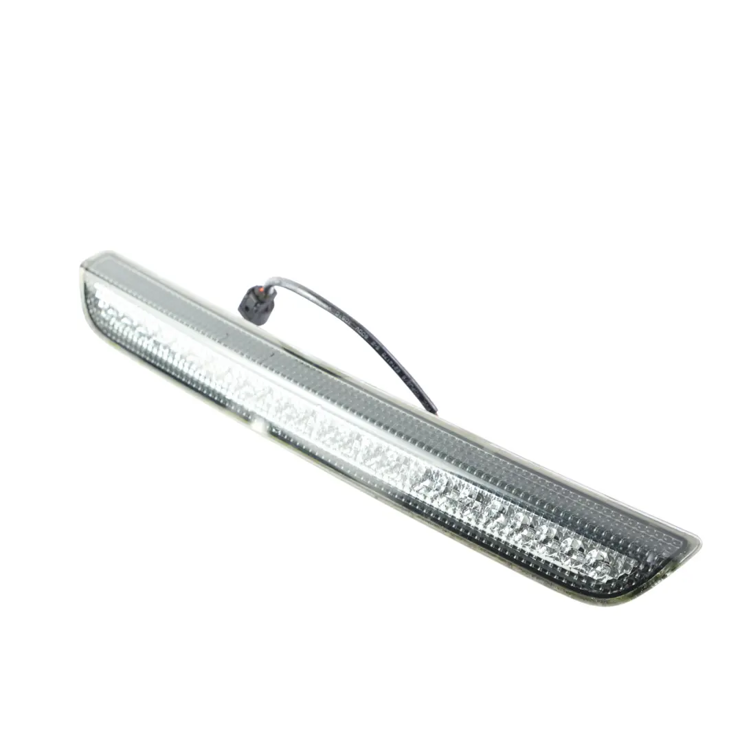 Dritte Bremsleuchte Spoiler Lampe für Land Rover Range Rover Sport L494 mit Teilenummer LR045241 Land Rover Range Rover Sport L494 Dritte Bremsleuchte Spoiler Lampe - SKU LR045241 - Teilenummer LR045241