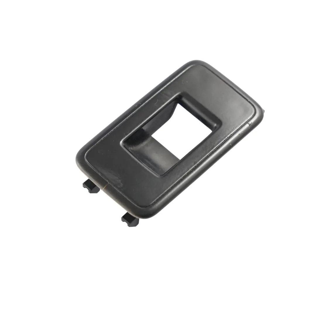 Embellecedor Interruptor Elevalunas Trasero Izq Der CPLA-23878- para Range Rover L494 con número de pieza LR047065 Range Rover L494 Embellecedor Interruptor Elevalunas Trasero Izq Der CPLA-23878- - SKU LR047065 - Número de pieza LR047065