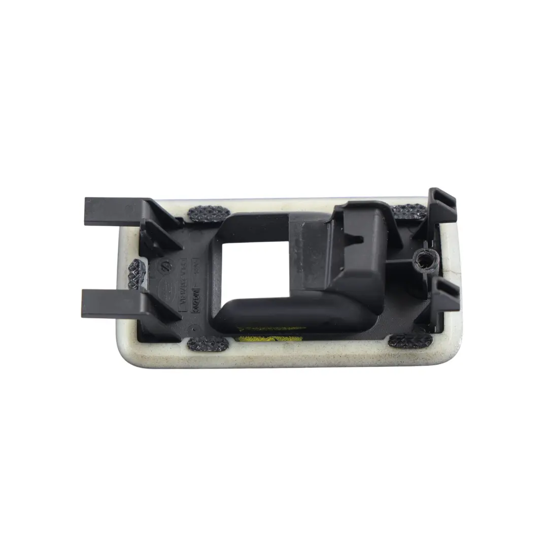 Cornice Pulsante Alzacristalli Posteriore Sx Dx CPLA-23878-BA per Range Rover L494 con numero di parte LR047065 Range Rover L494 Cornice Pulsante Alzacristalli Posteriore Sx Dx CPLA-23878-BA - SKU LR047065 - Numero di parte LR047065