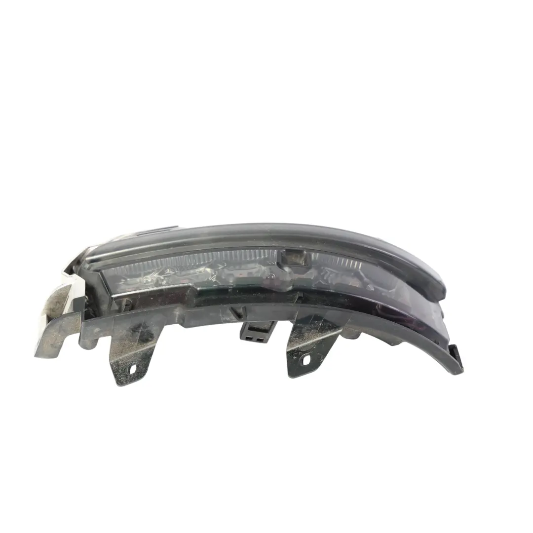 Clignotant Rétroviseur Droit EJ3213B381AA pour Land Rover Discovery L550 L538 à propos du numéro de pièce LR048351 Land Rover Discovery L550 L538 Clignotant Rétroviseur Droit EJ3213B381AA - SKU LR048351 - Numéro de pièce LR048351