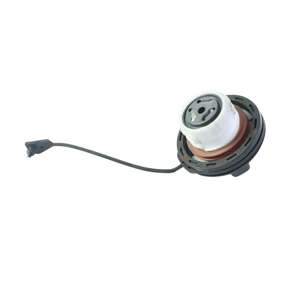 Tapón Depósito Combustible para Land Rover Discovery Sport L550 con número de pieza LR053665 Land Rover Discovery Sport L550 Tapón Depósito Combustible - SKU LR053665 - Número de pieza LR053665