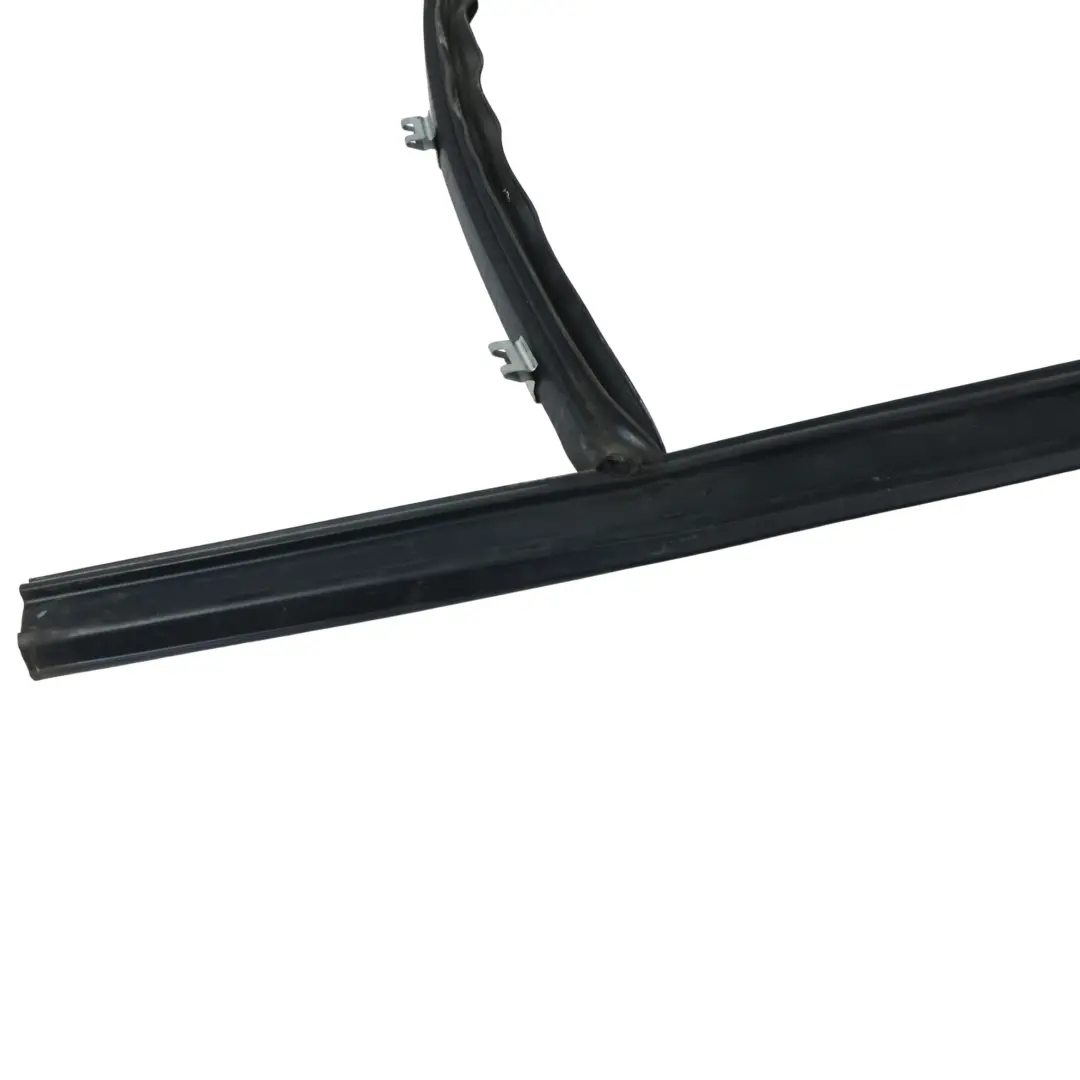 Range Rover Sport L494 Joint Vitre Porte Avant Droite DK62-21596-A - SKU LR056335 - Numéro de pièce LR056335