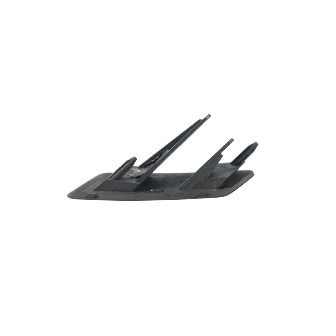 Tapa Lavafaros Negro Derecho FK72-13W023-A para Land Rover L550 con número de pieza LR061223 Land Rover L550 Tapa Lavafaros Negro Derecho FK72-13W023-A - SKU LR061223-COG - Número de pieza LR061223