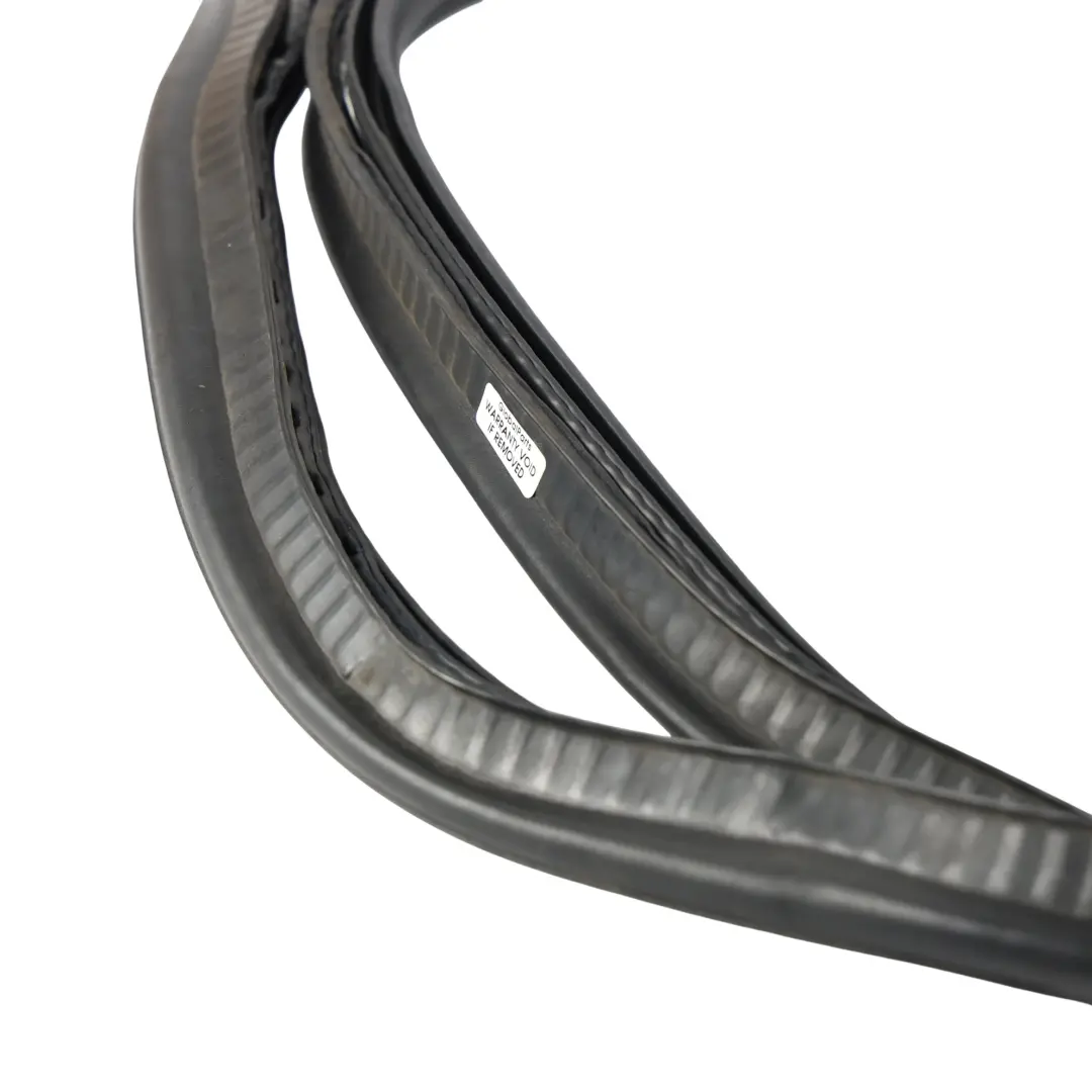 Range Rover Sport L494 Heckklappe Gummidichtung Dichtung DK62-43712-BD - SKU LR061643 - Teilenummer LR061643