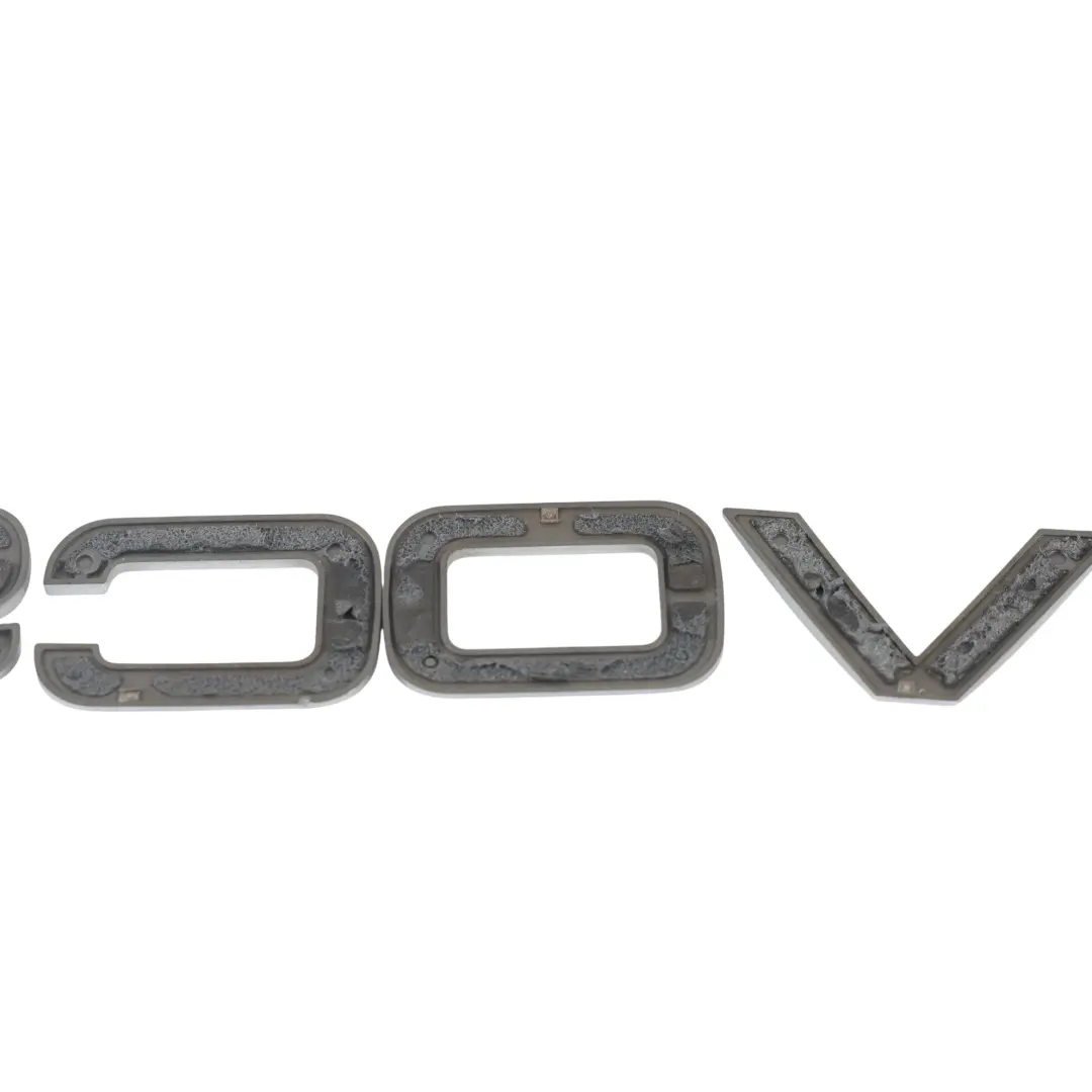Emblema Nombre Paragolpes Delantero Cromo FK72-4 para Land Rover Discovery Sport L550 con número de pieza LR063645 Land Rover Discovery Sport L550 Emblema Nombre Paragolpes Delantero Cromo FK72-4 - SKU LR063645 - Número de pieza LR063645