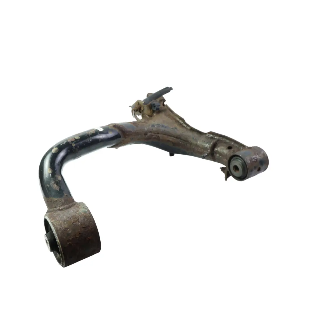 Braccio Superiore Posteriore Sinistro per Land Rover Range Rover Sport L320 con numero di parte LR063718 Land Rover Range Rover Sport L320 Braccio Superiore Posteriore Sinistro - SKU LR063718 - Numero di parte LR063718