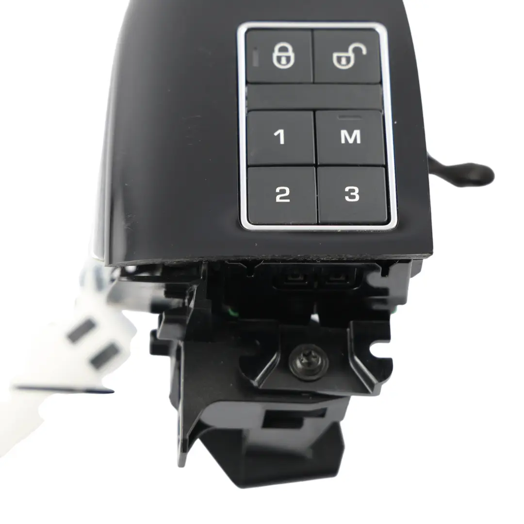 Control Switch Front Right O/S PAC408323C to Land Rover Range Rover L405 Seat with Part number LR066546 Land Rover Range Rover L405 Seat Control Switch Front Right O/S PAC408323C - SKU LR066546 - Part number LR066546
