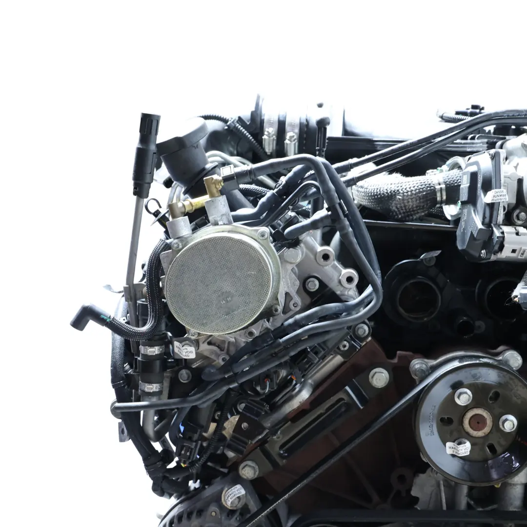 Motore Nudo 448DT 4.4 SDV8 339HP EU6 GARANZIA per Land Rover Range Rover L405 con numero di parte LR071017 Land Rover Range Rover L405 Motore Nudo 448DT 4.4 SDV8 339HP EU6 GARANZIA - SKU LR071017 - Numero di parte LR071017