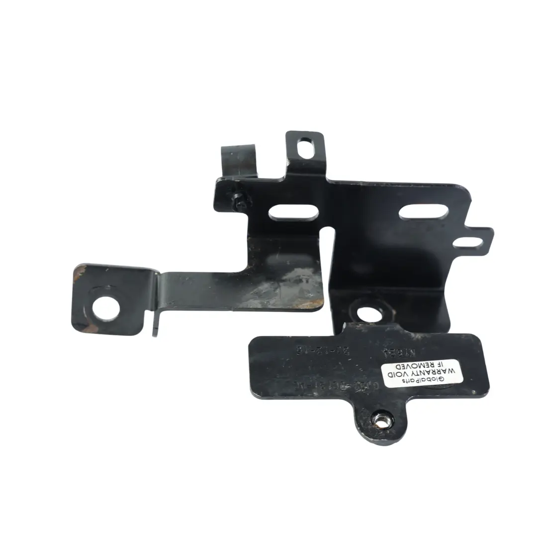 Soporte Refrigerador Combustible Fijación GJ32-9C131-AC para Range Rover Evoque L538 con número de pieza LR071995 Range Rover Evoque L538 Soporte Refrigerador Combustible Fijación GJ32-9C131-AC - SKU LR071995 - Número de pieza LR071995