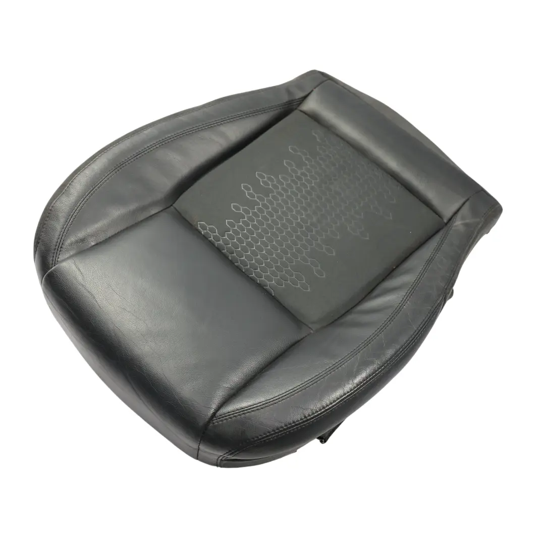 Housse Coussin Siège Avant Chauffant Gauche Cuir Noir pour Land Rover Discovery L550 à propos du numéro de pièce LR078048 Land Rover Discovery L550 Housse Coussin Siège Avant Chauffant Gauche Cuir Noir - SKU LR078048 - Numéro de pièce LR078048