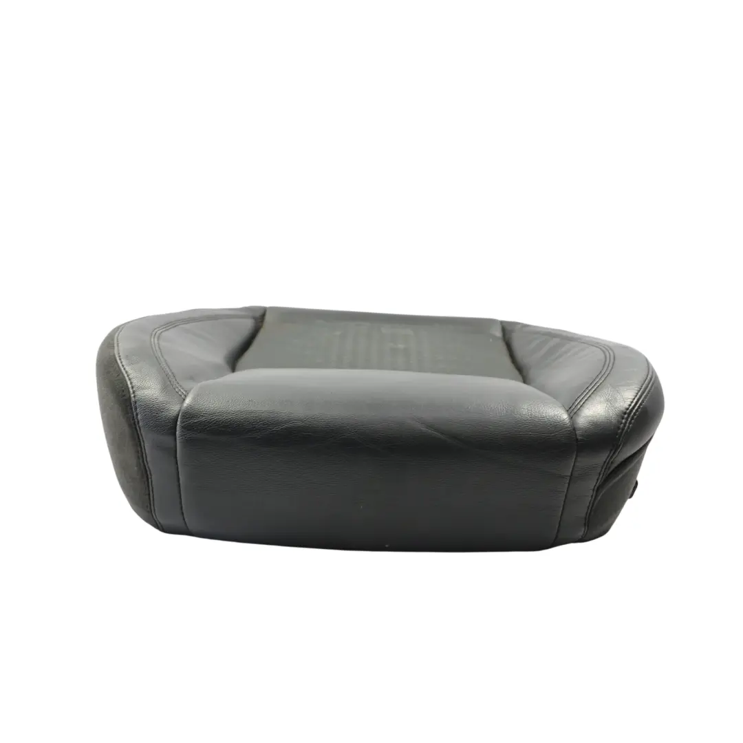Housse Coussin Siège Avant Chauffant Gauche Cuir Noir pour Land Rover Discovery L550 à propos du numéro de pièce LR078048 Land Rover Discovery L550 Housse Coussin Siège Avant Chauffant Gauche Cuir Noir - SKU LR078048 - Numéro de pièce LR078048