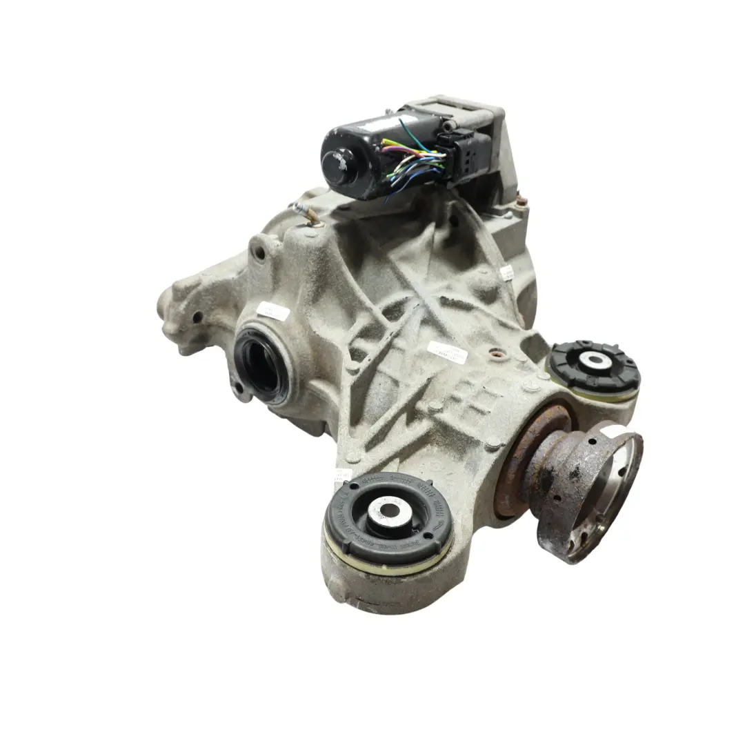 Axle Differential Diff ETM 4.4 SDV8 HPLA-4A213-TA WARRANTY to Range Rover L405 Rear with Part number LR091697 Range Rover L405 Rear Axle Differential Diff ETM 4.4 SDV8 HPLA-4A213-TA WARRANTY - SKU LR091697 - Part number LR091697
