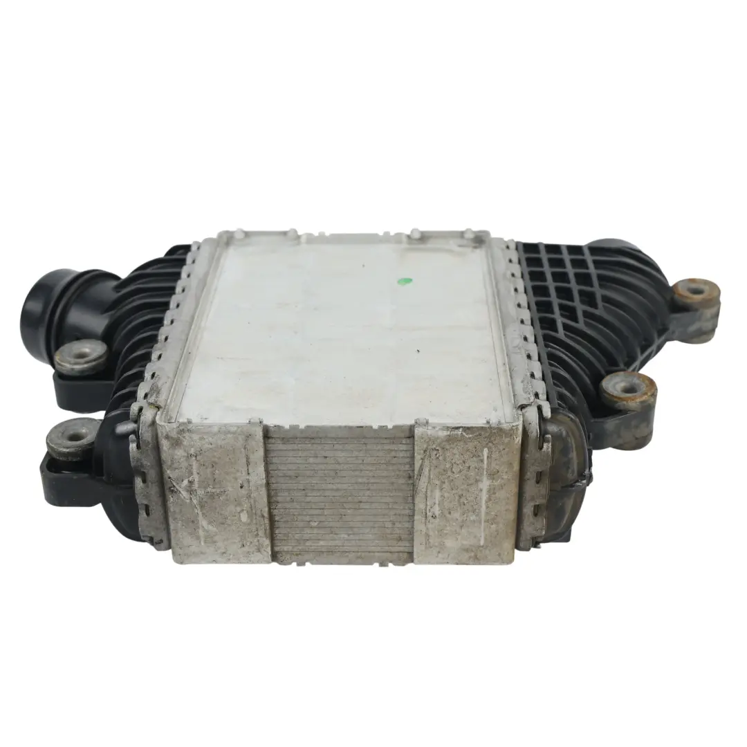 Ladeluftkühler Einheit HJ32-9L440-AC für Land Rover Discovery Sport L550 mit Teilenummer LR094064 Land Rover Discovery Sport L550 Ladeluftkühler Einheit HJ32-9L440-AC - SKU LR094064 - Teilenummer LR094064