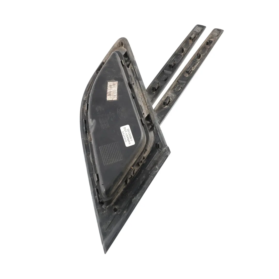 Range Rover Sport L494 Fender Trim Cover Grille Front Left N/S DK62-280B11-AC - SKU LR106331-1 - Part number LR106331