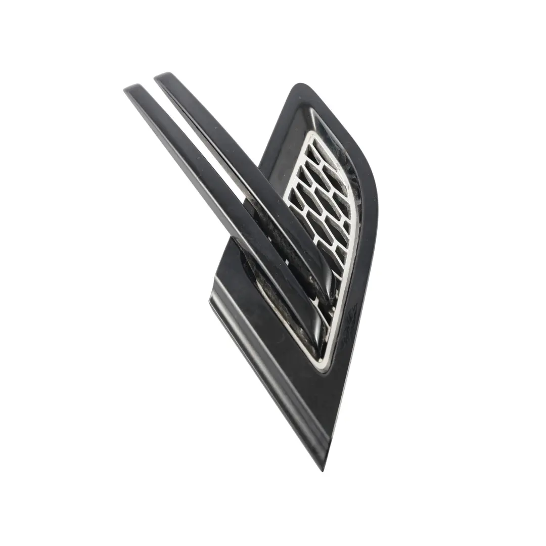 Garniture Aile Grille Avant Gauche DK62-280B11-AC pour Range Rover Sport L494 à propos du numéro de pièce LR106331 Range Rover Sport L494 Garniture Aile Grille Avant Gauche DK62-280B11-AC - SKU LR106331-1 - Numéro de pièce LR106331