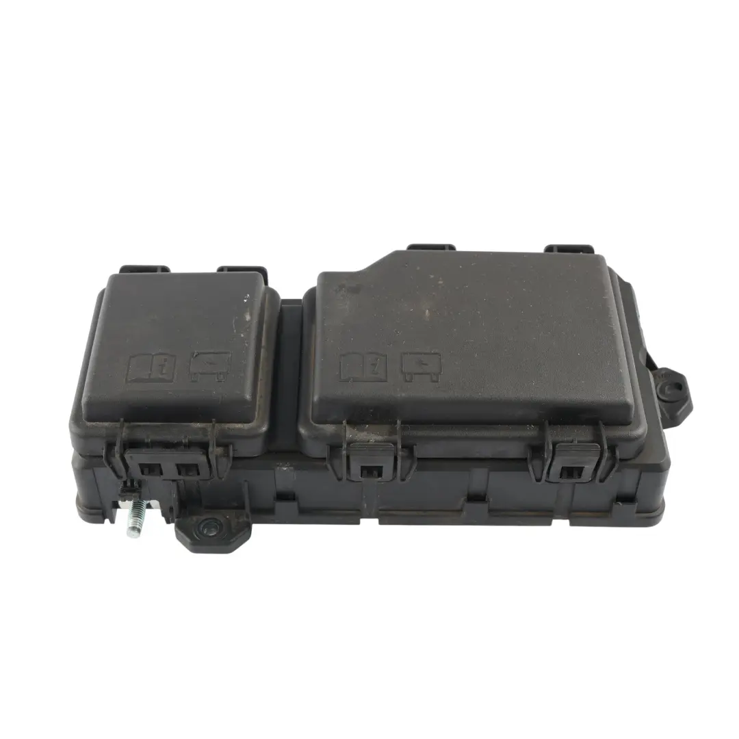 Caja Fusibles Módulo K8D2-14A073-AD para Land Rover Discovery Sport L550 Evoque L551 con número de pieza LR137654 Land Rover Discovery Sport L550 Evoque L551 Caja Fusibles Módulo K8D2-14A073-AD - SKU LR137654 - Número de pieza LR137654
