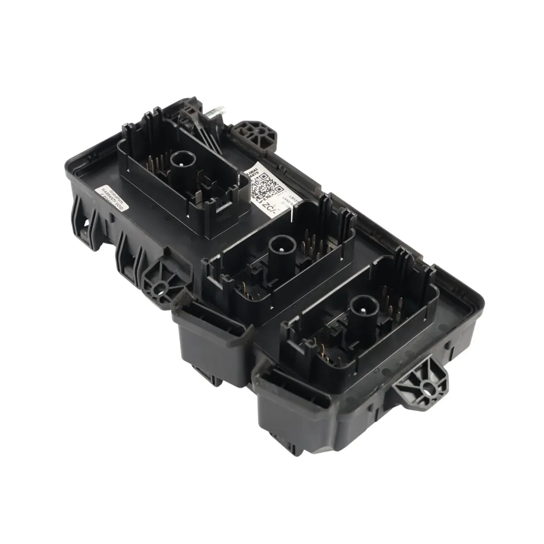 Land Rover Discovery Sport L550 Evoque L551 Caja Fusibles Módulo K8D2-14A073-AD - SKU LR137654 - Número de pieza LR137654