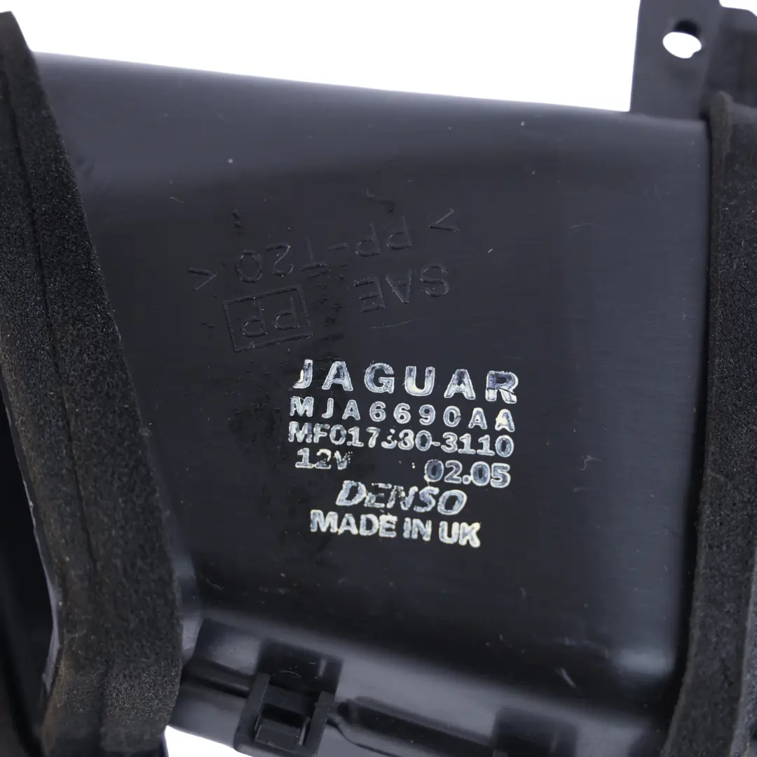 Jaguar XK8 X100 Heizungsgebläse Wärmetauscher Rohr Einlass Rechts - SKU MJA6690AA - Teilenummer MJA6690AA