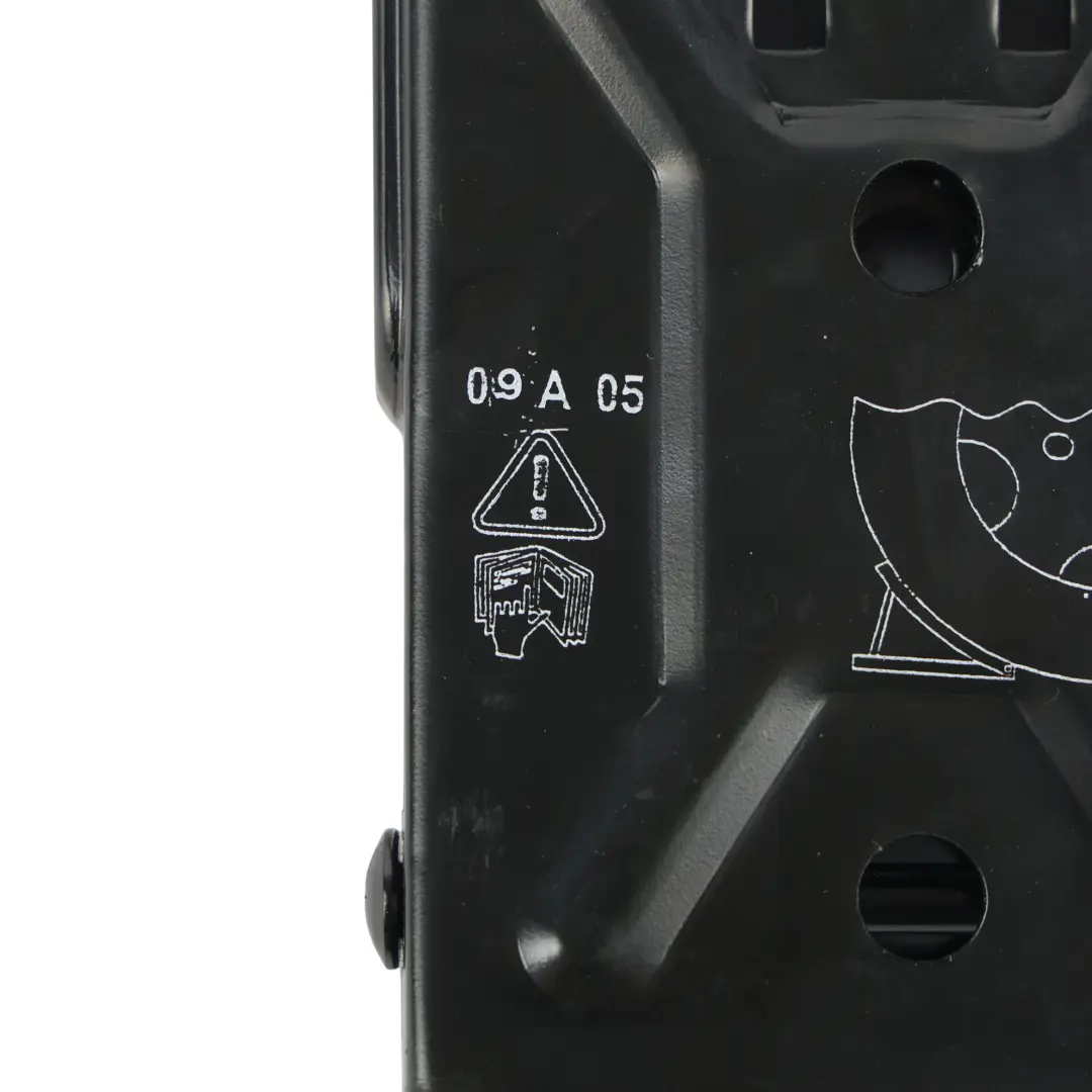 Cale de Roue Triangle Blocage Roue pour Jaguar XK8 X100 à propos du numéro de pièce MMB6380AA Jaguar XK8 X100 Cale de Roue Triangle Blocage Roue - SKU MMB6380AA - Numéro de pièce MMB6380AA
