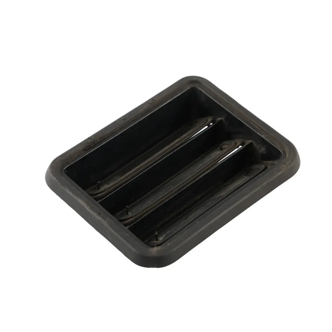 Smart Roadster W452 Rejilla Ventilación Panel Trasero - SKU Q0008814V004000000 - Número de pieza Q0008814V004000000