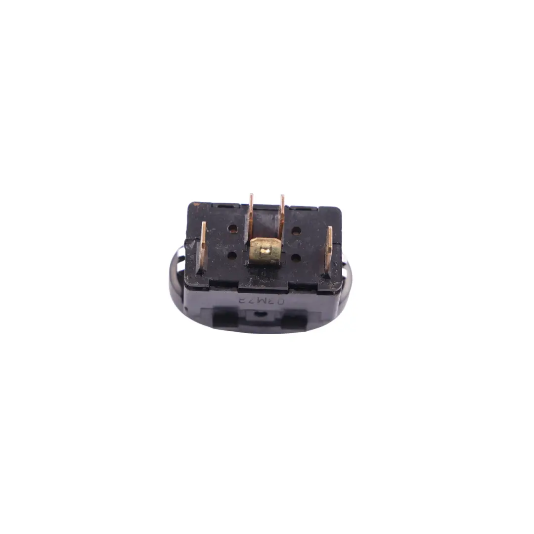 W452 Roadster Interruptor Botón Capota Consola Gris Saturno 0009668V003 para Smart con número de pieza Q0009668V003C96A00 Smart W452 Roadster Interruptor Botón Capota Consola Gris Saturno 0009668V003 - SKU Q0009668V003C96A00 - Número de pieza Q0009668V003C96A00