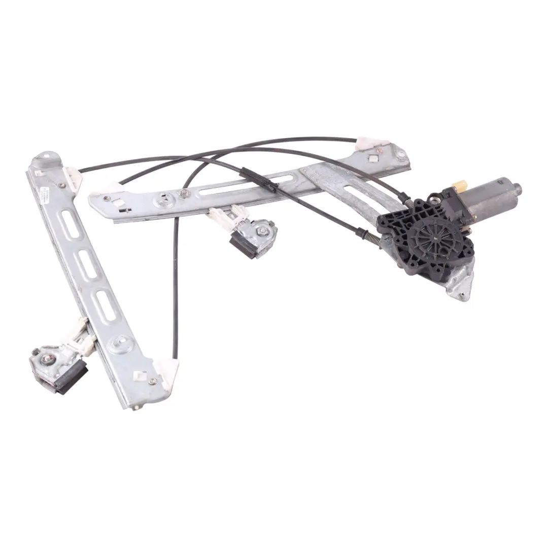 W452 Moteur Lève-Vitre Avant Droit pour Smart Roadster à propos du numéro de pièce Q0009703V007000000 Smart Roadster W452 Moteur Lève-Vitre Avant Droit - SKU Q0009703V007000000 - Numéro de pièce Q0009703V007000000