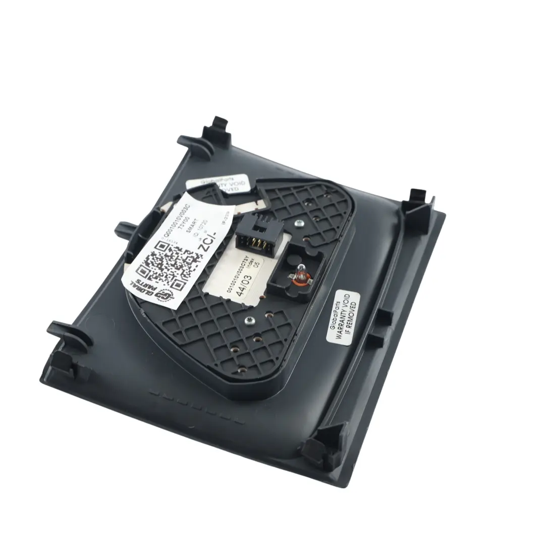 Smart W452 Centre Console Island Switch Control Panel Cover 0010010V003C73Y - SKU Q0010010V003C73Y00 - Part number Q0010010V003C73Y00
