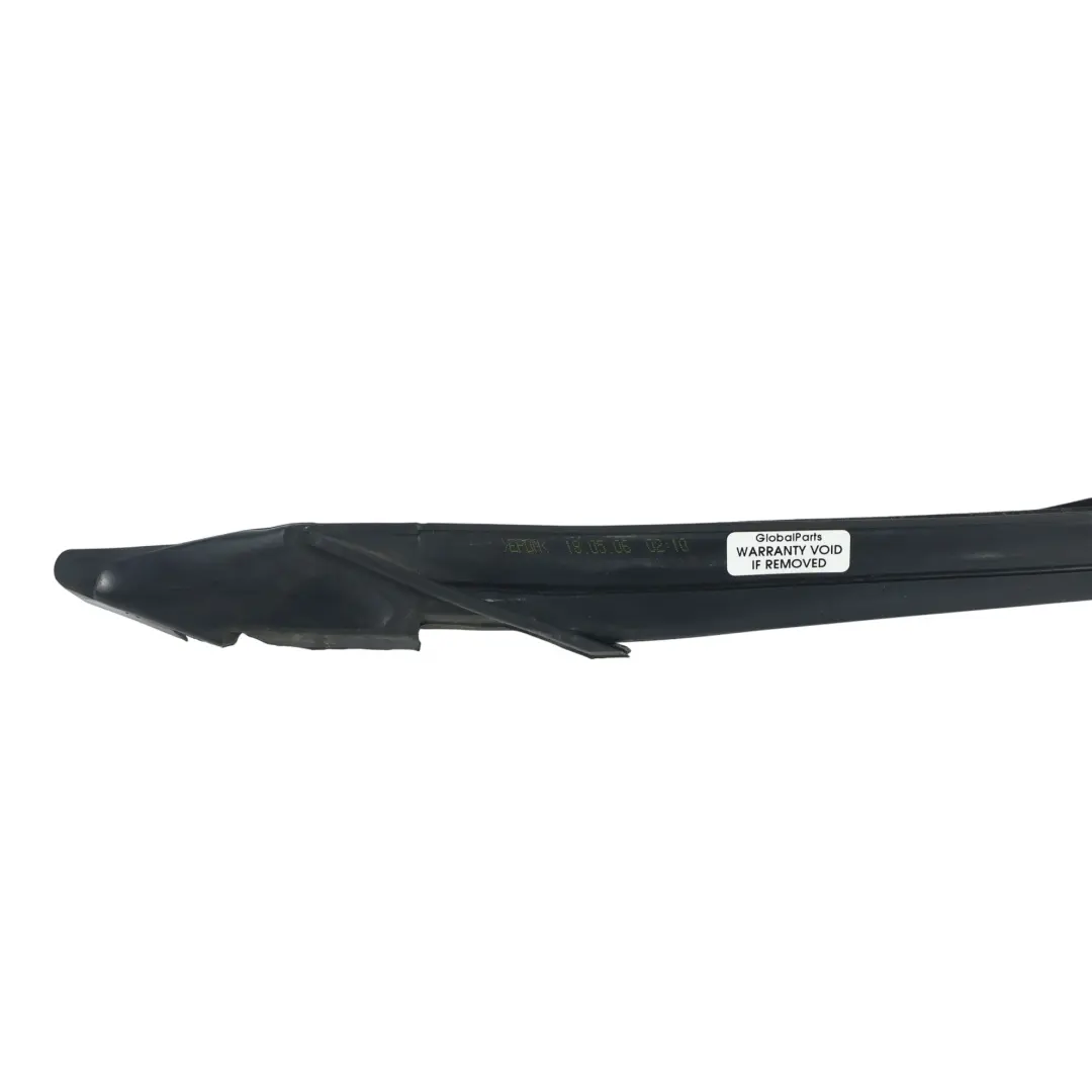 W452 Guarnizione Vetro Posteriore Sinistra per Smart Roadster con numero di parte Q0011234V008000000 Smart Roadster W452 Guarnizione Vetro Posteriore Sinistra - SKU Q0011234V008000000 - Numero di parte Q0011234V008000000