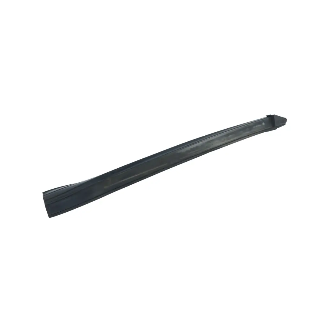 W452 Guarnizione Guida Lunotto Post Sinistro per Smart Roadster con numero di parte Q0011235V007000000 Smart Roadster W452 Guarnizione Guida Lunotto Post Sinistro - SKU Q0011235V007000000 - Numero di parte Q0011235V007000000