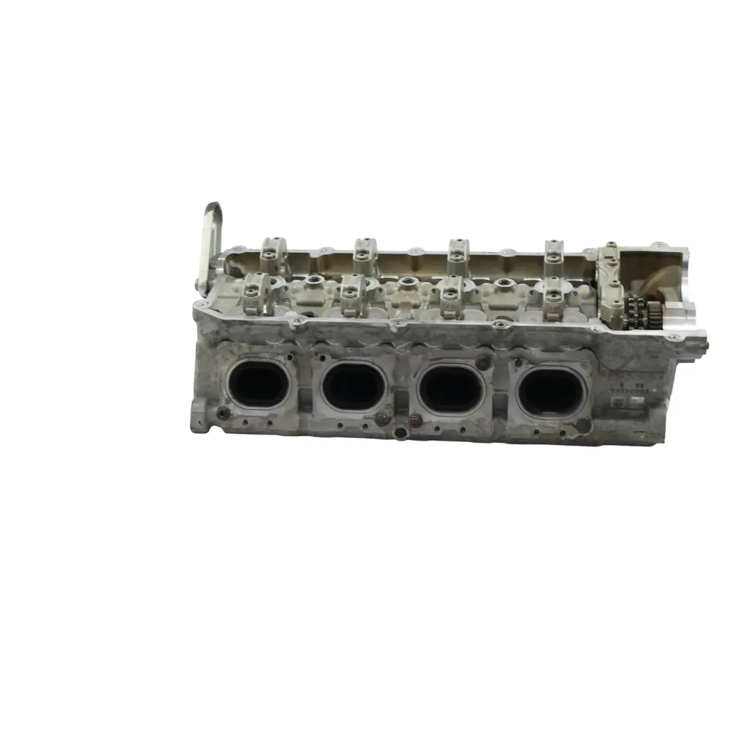 Mercedes C204 C63 AMG Engine Cylinder Head Right O/S M260.920 Petrol - SKU R1560163301 - Part number R1560163301