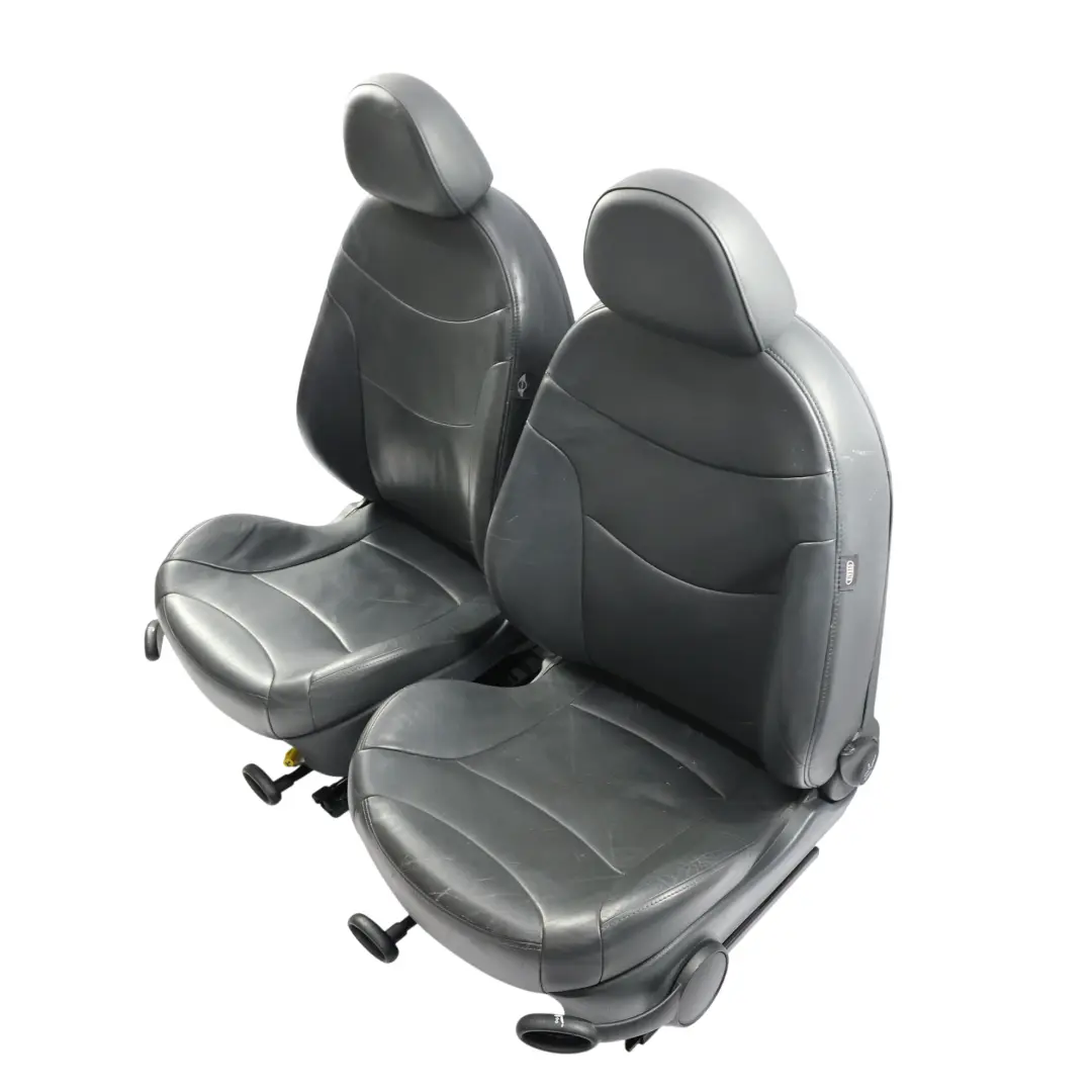 Fotel Fotele Skóra Sport Gravity Podgrzewane do Mini Cooper o numerze R52 Mini Cooper Fotel Fotele Skóra Sport Gravity Podgrzewane - SKU R52-SET-SEATS-SPORT-LEATHER-GRAVITY-T6PN - Numer Części R52