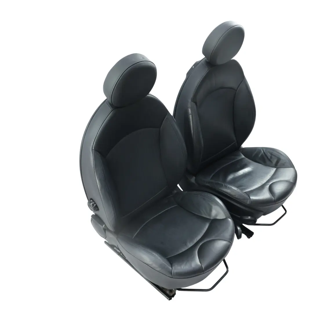 Komplet Grzanych Foteli Skóra Carbon Czarne do Mini Cooper One R56 Sport o numerze R56-SEATS-SPORT-LEATHER-SET-T8E1 Mini Cooper One R56 Sport Komplet Grzanych Foteli Skóra Carbon Czarne - SKU R56-SEATS-SPORT-LEATHER-SET-T8E1-1 - Numer Części R56-SEATS-SPORT-LEATHER-SET-T8E1