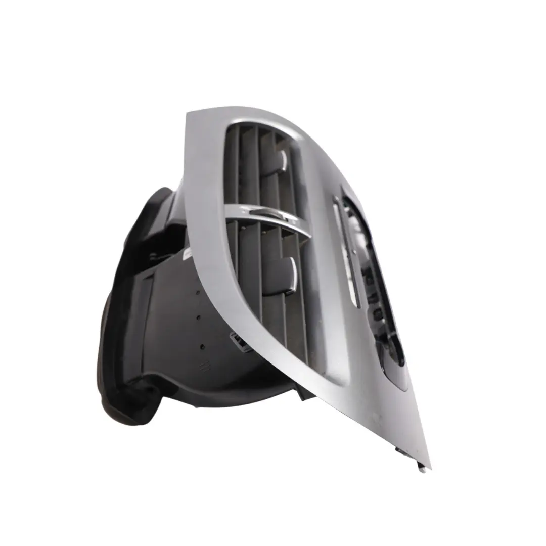Seat Leon Mk2 Central Dashboard Heater Panel Trim Vent Surround - SKU RHD-1P2857060B-1 - Part number 1P2857060B