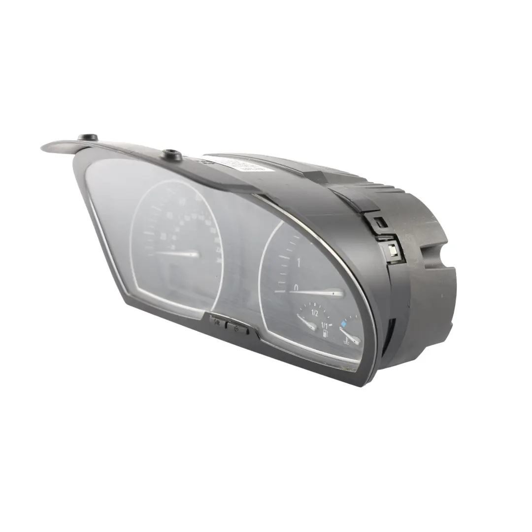 Kombiinstrument Tacho Benzin Automatik für BMW E83 mit Teilenummer 3416112 BMW E83 Kombiinstrument Tacho Benzin Automatik - SKU RHD-3416112 - Teilenummer 3416112