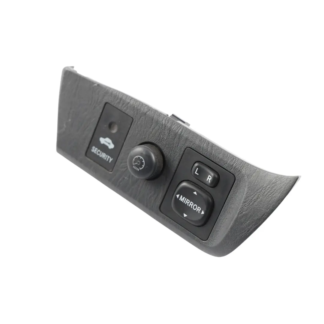 Mk2 Wing Mirror Control Switch Button Panel 2.0 Petrol 5544642010 to Toyota Rav4 with Part number 5544642010B1 Toyota Rav4 Mk2 Wing Mirror Control Switch Button Panel 2.0 Petrol 5544642010 - SKU RHD-5544642010B1 - Part number 5544642010B1