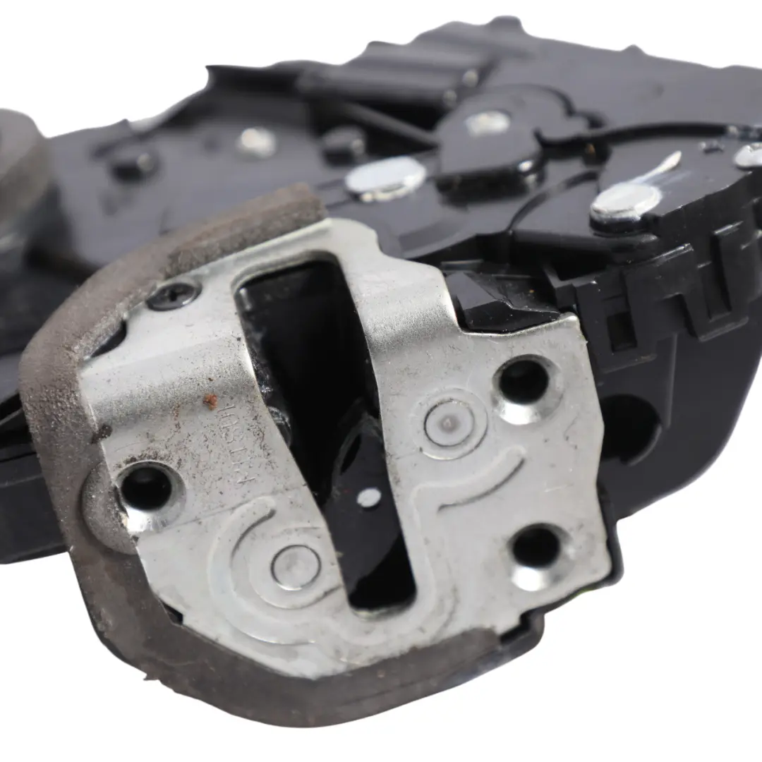 XP90 Mk2 Door Lock Latch Catch Mechanism Front Left N/S 69040-0D120 to Toyota Yaris with Part number 690400D120 Toyota Yaris XP90 Mk2 Door Lock Latch Catch Mechanism Front Left N/S 69040-0D120 - SKU RHD-690400D120 - Part number 690400D120