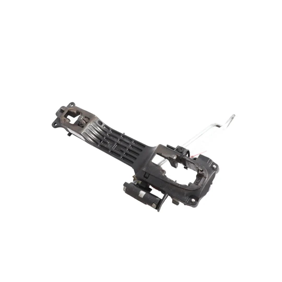 Mk2 Outside Door Handle Frame Mount Front Right O/S to Toyota Yaris with Part number 692010D010 Toyota Yaris Mk2 Outside Door Handle Frame Mount Front Right O/S - SKU RHD-692010D010 - Part number 692010D010
