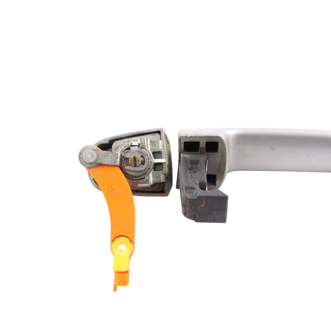 Mk2 Door Handle Grab Outer Front Right O/S Silver Metallic - 1D4 to Toyota Rav4 with Part number 6921112220A0 Toyota Rav4 Mk2 Door Handle Grab Outer Front Right O/S Silver Metallic - 1D4 - SKU RHD-6921112220A0-SILM - Part number 6921112220A0