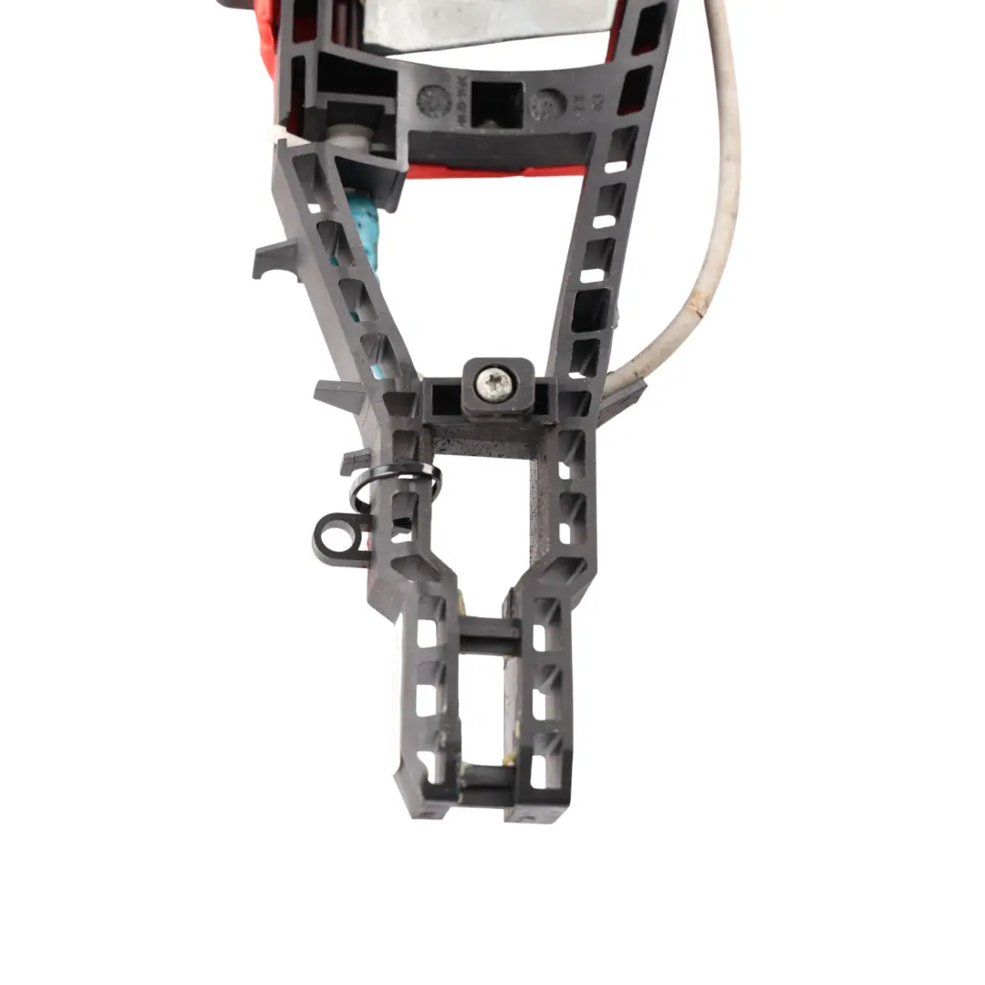 Front Door Handle Mechanism Carrier Bracket Right O/S to BMW F20 F30 F31 with Part number 7321640 BMW F20 F30 F31 Front Door Handle Mechanism Carrier Bracket Right O/S - SKU 7321640 - Part number 7321640