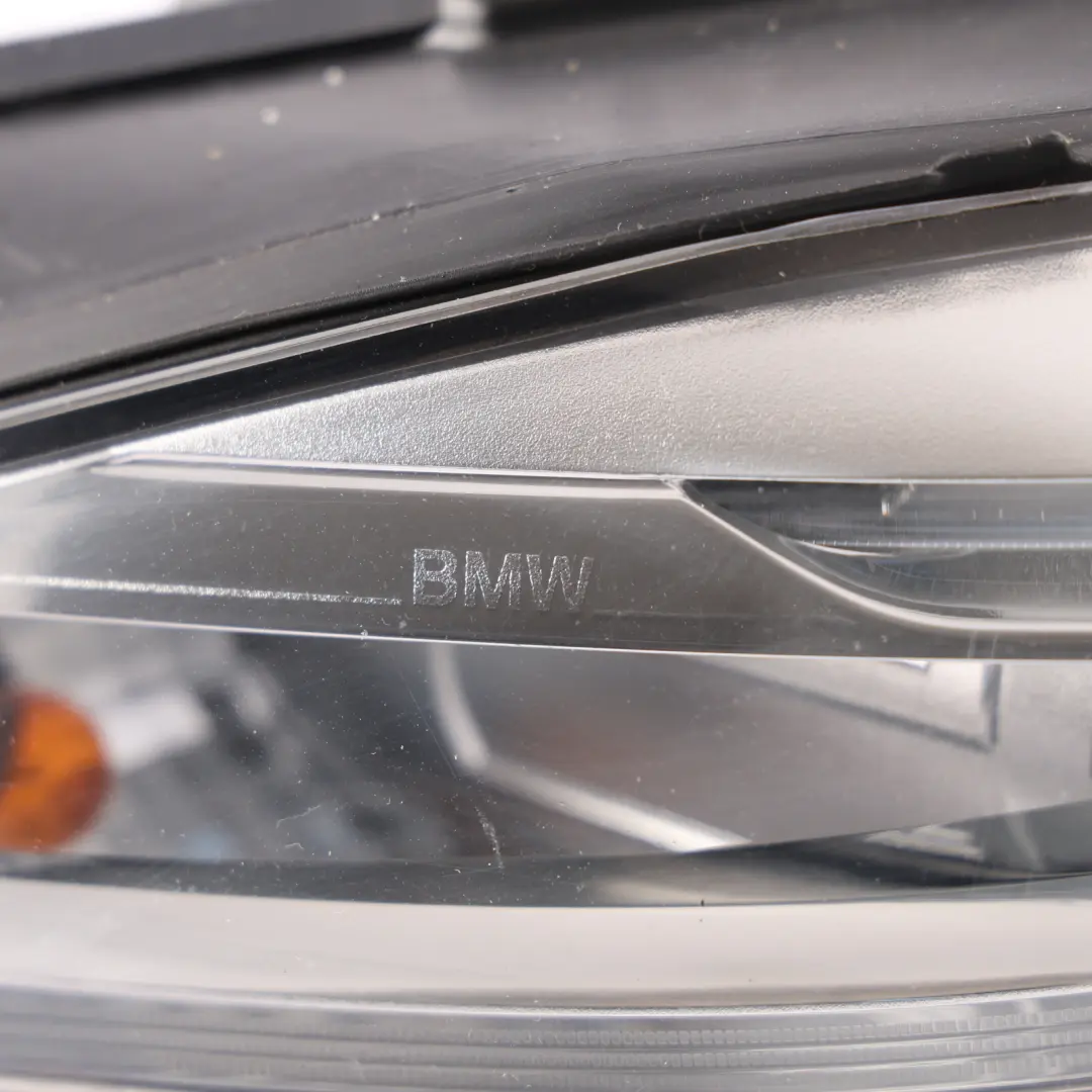 Headlight Headlight BMW F10 F11 LCI Xenon LED Lamp Front Right O/S 7317134 to with Part number 7343914 Headlight Headlight BMW F10 F11 LCI Xenon LED Lamp Front Right O/S 7317134 - SKU RHD-7343914-2 - Part number 7343914