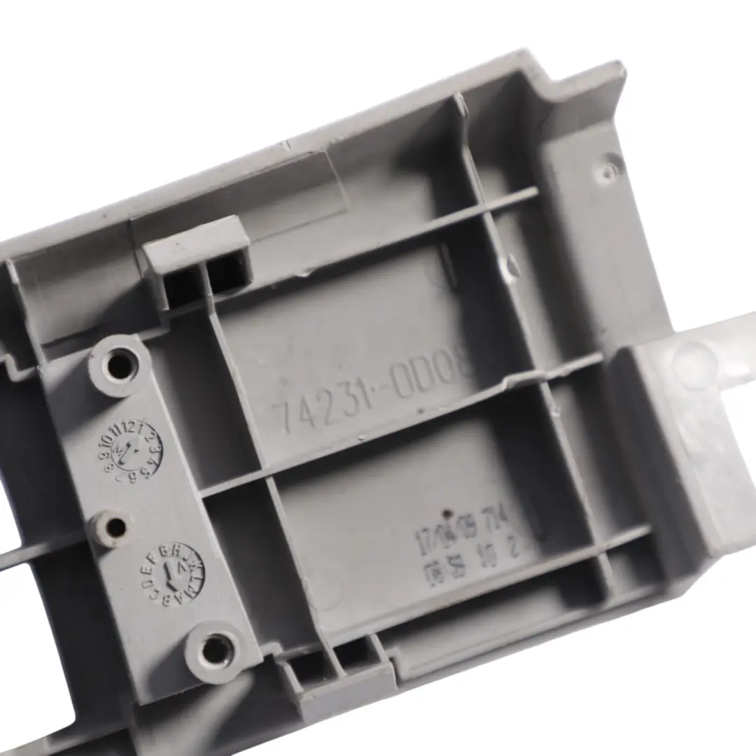 Toyota Yaris Mk2 Electric Window Switch Trim Front Right O/S Grey 74231-0D080 - SKU RHD-742310D080B0 - Part number 742310D080B0