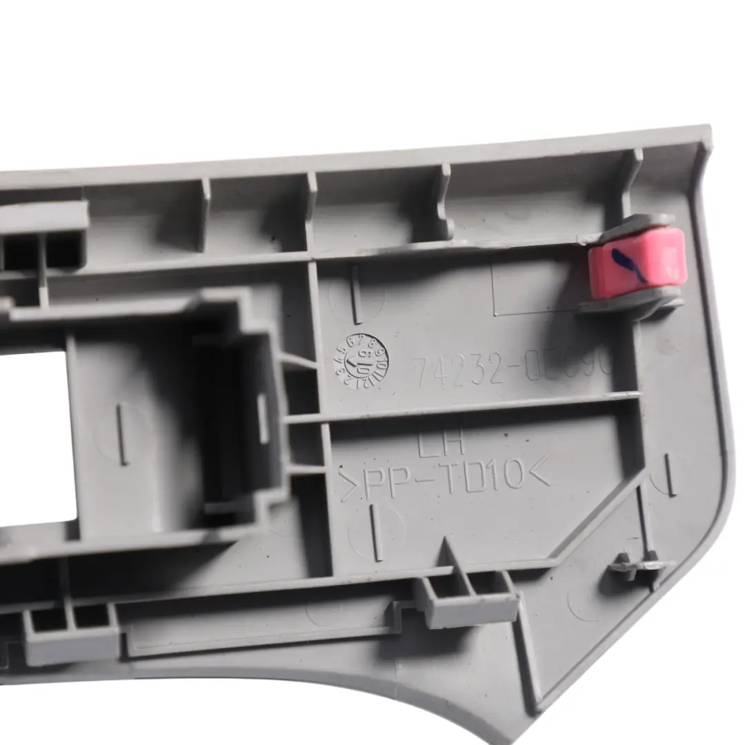 Mk2 Window Switch Trim Panel Grey Front Left N/S 74232-0D090 to Toyota Yaris with Part number 742320D090B0 Toyota Yaris Mk2 Window Switch Trim Panel Grey Front Left N/S 74232-0D090 - SKU RHD-742320D090B0 - Part number 742320D090B0