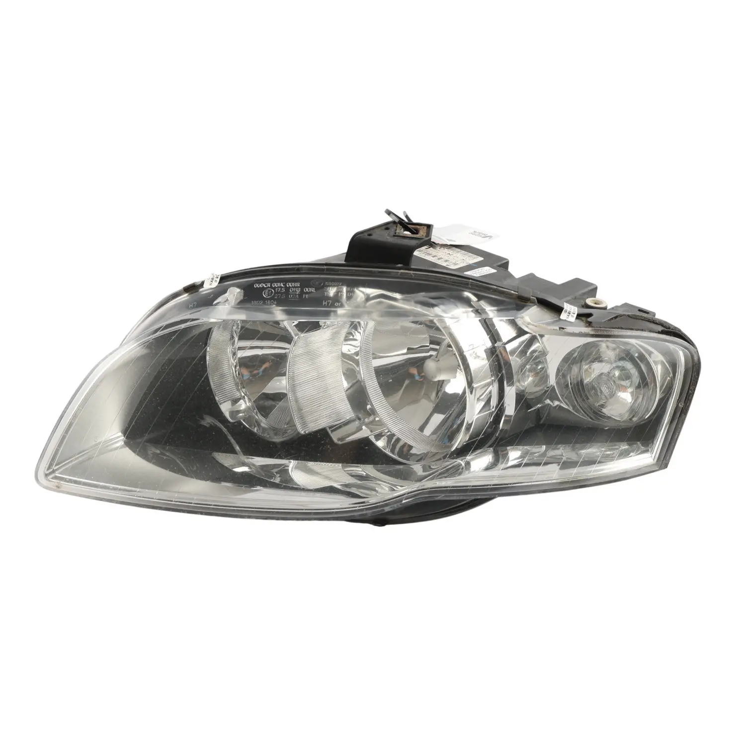 Audi A4 B7 Front Headlight Headlamp Light Lamp Halogen Left N/S 8E0941003BL