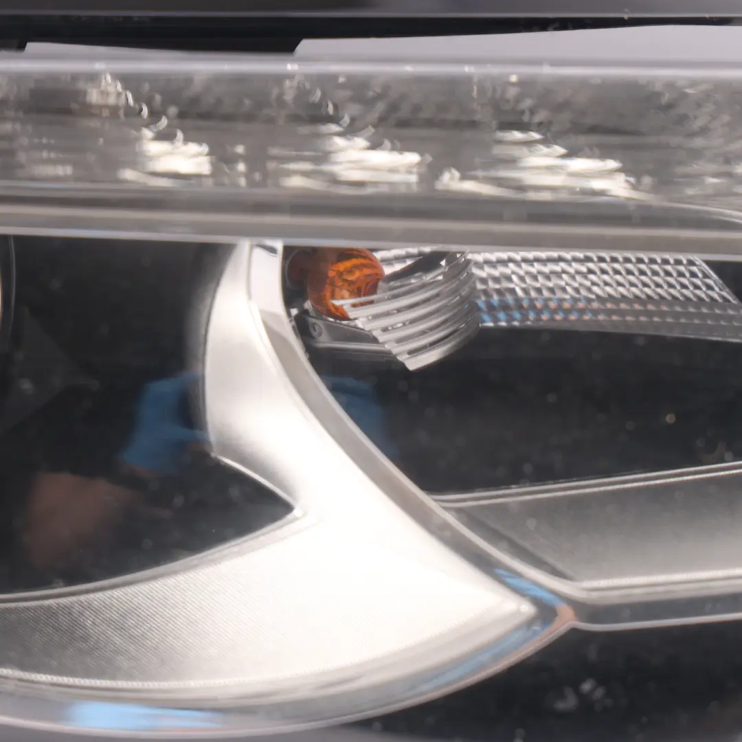 Head Light Lamp Light Front Right O/S Hella to Audi A3 8P with Part number 8P0941004 Audi A3 8P Head Light Lamp Light Front Right O/S Hella - SKU rhd-8P0941004 - Part number 8P0941004